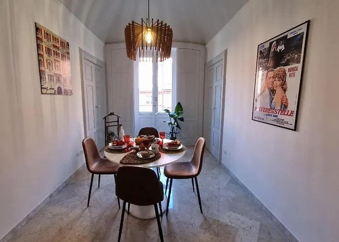 Rossopetruzzelli La Vista Piu Bella Della Citta Бари