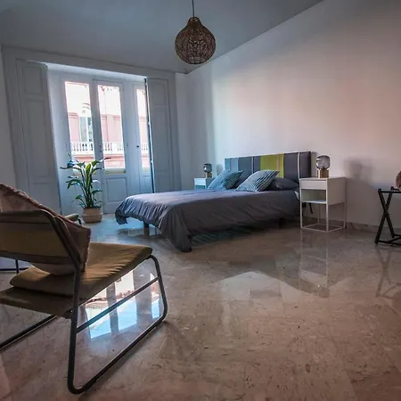 Rossopetruzzelli La Vista Bella Della * Bari